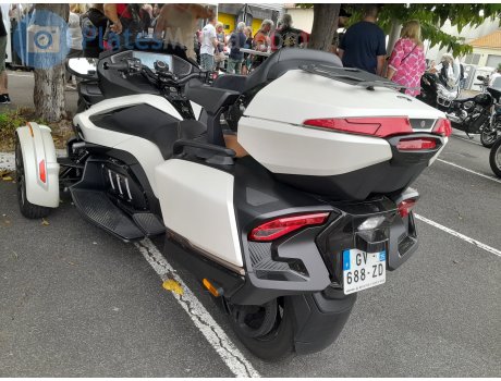 GV-688-ZD, Can-Am Spyder RT