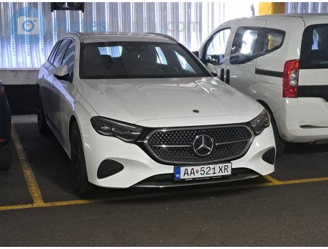 AA 521XR, Mercedes-Benz E-Klasse