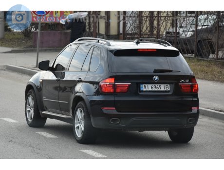 AI 6969 IB, BMW X5
