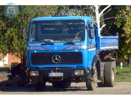 NS 496-GZ, Mercedes-Benz NG-Series