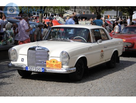 SEC220, Mercedes-Benz 220