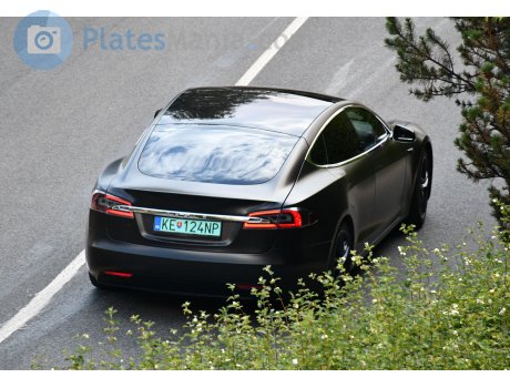 KE-124NP, Tesla Model S