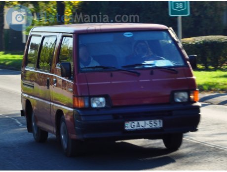 GAJ-551, Mitsubishi L300