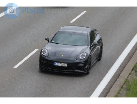 KR 7C857, Porsche Panamera