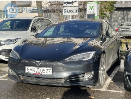 5MK T 0527, Tesla Model S