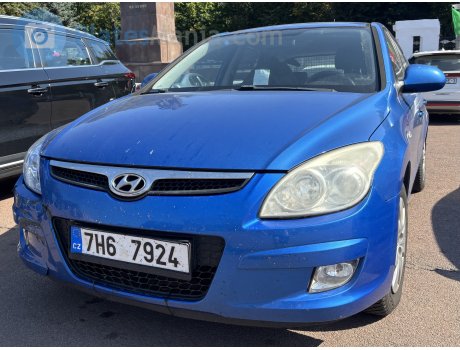 7H6 7924, Hyundai i30
