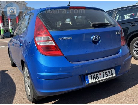 7H6 7924, Hyundai i30