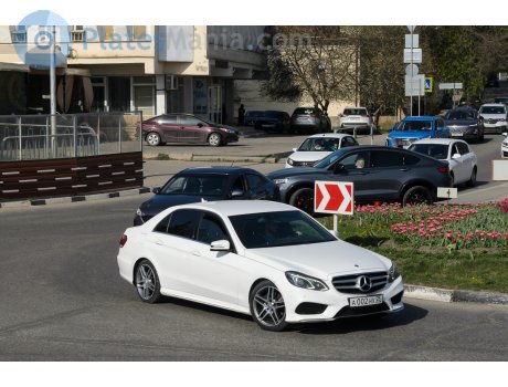 а002нх26, Mercedes-Benz E-Klasse