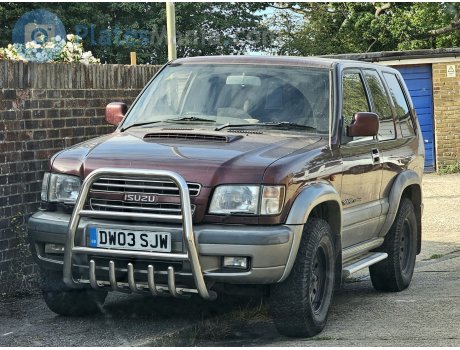 DW03 SJW, Isuzu Trooper