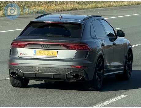R-225-NL, Audi RS Q8