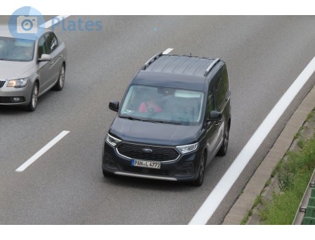 PAN L 4772, Ford Tourneo Connect