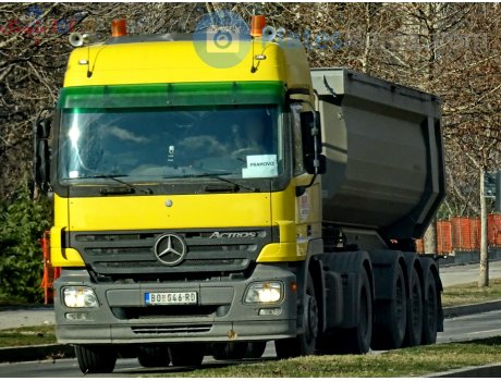 BO 046-RD, Mercedes-Benz Actros