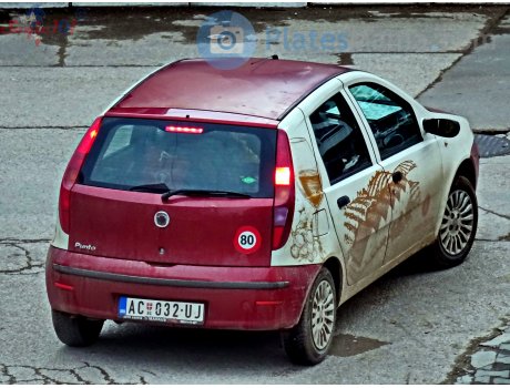 AC 032-UJ, FIAT Punto