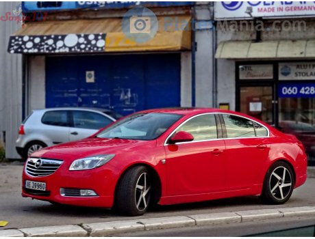 AE 29980, Opel Insignia