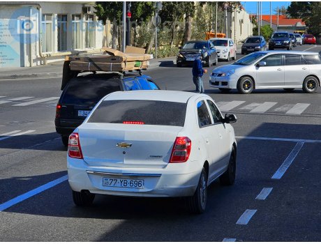 77 YB 696, Chevrolet Cobalt