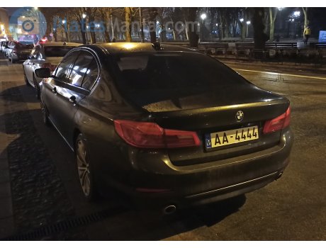 AA-4444, BMW 5 Series