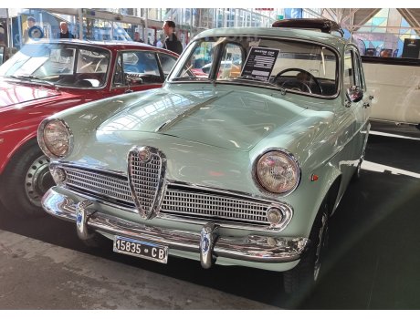 15835 CB, Alfa Romeo Giulietta