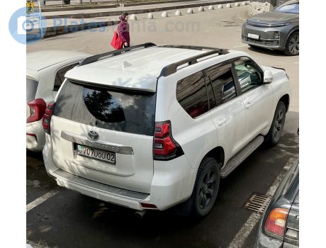 707 UOU 02, Toyota Land Cruiser Prado