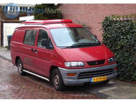 H-879-HB, Mitsubishi L400