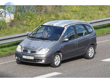 2495 RA 33, Renault Scénic