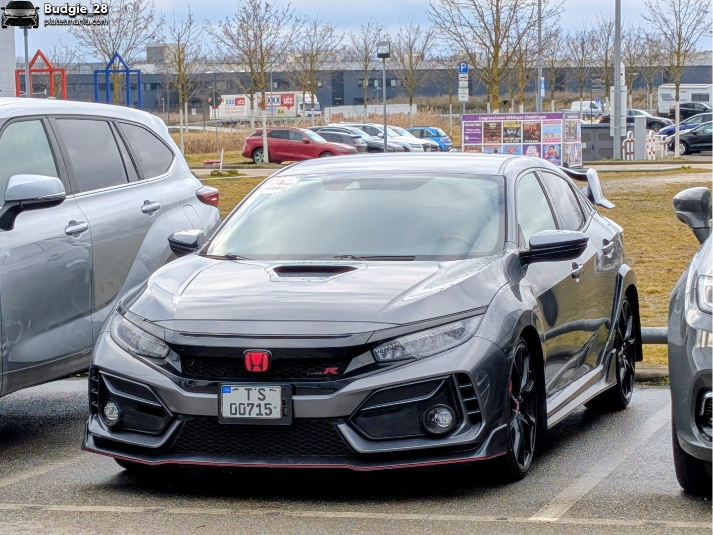 T S 00715, Honda Civic 10th gen Hatch (FK), 2016–2022