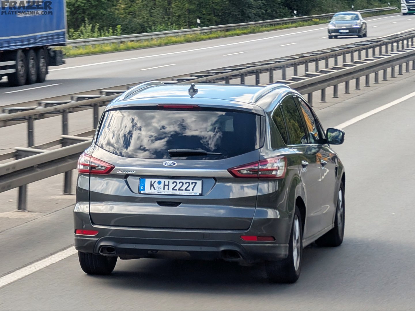 K H 2227, Ford S-Max 