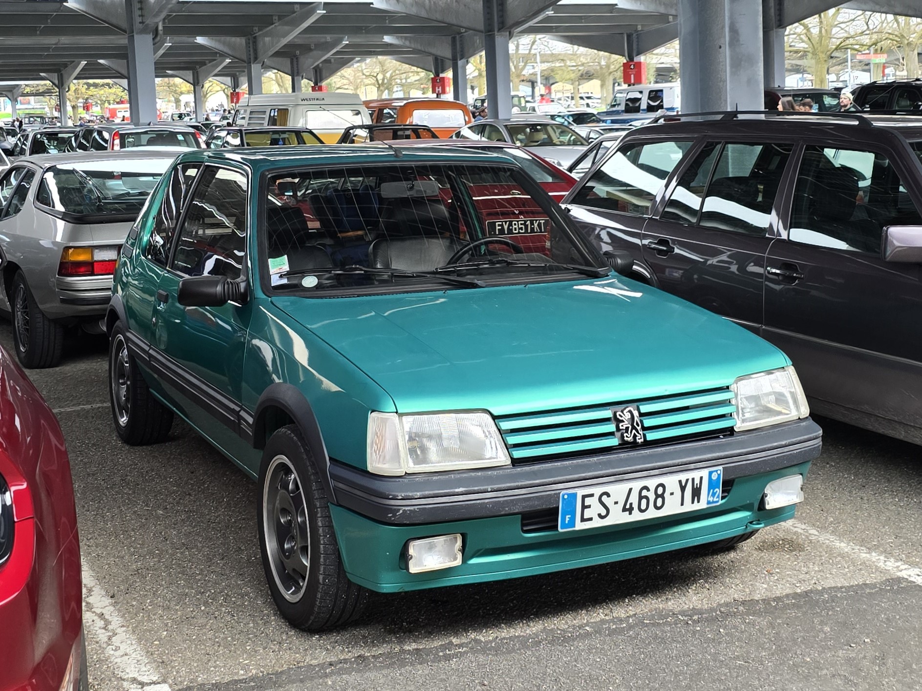 ES-468-YW, Peugeot 205 1st gen 3-door Hatch (20A/C), 1983–1998