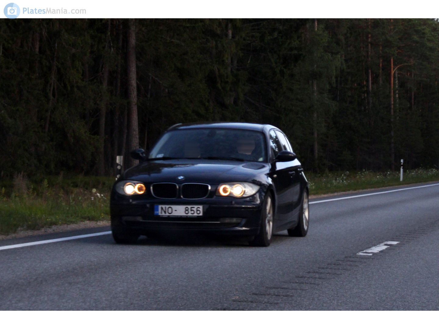 NO-856, BMW 1 Series 1st gen 5-door Hatch (E87), 2004–2011