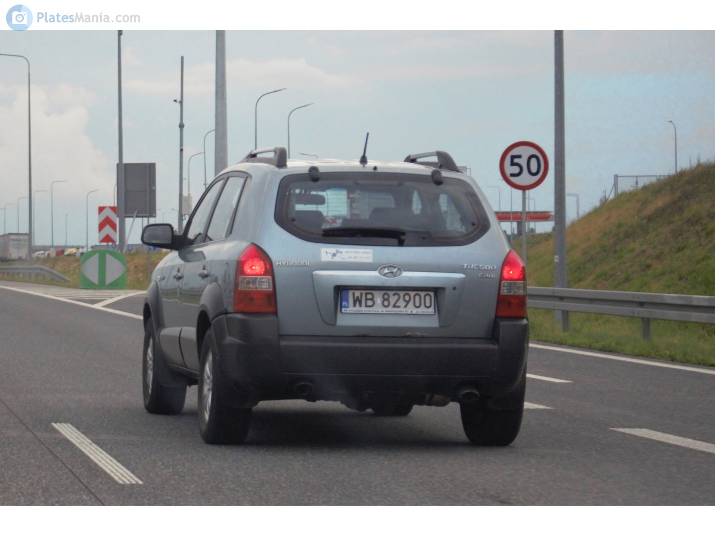 WB 82900, Hyundai Tucson 1st gen (JM), 2004–2010 (–2018 for BR-market)