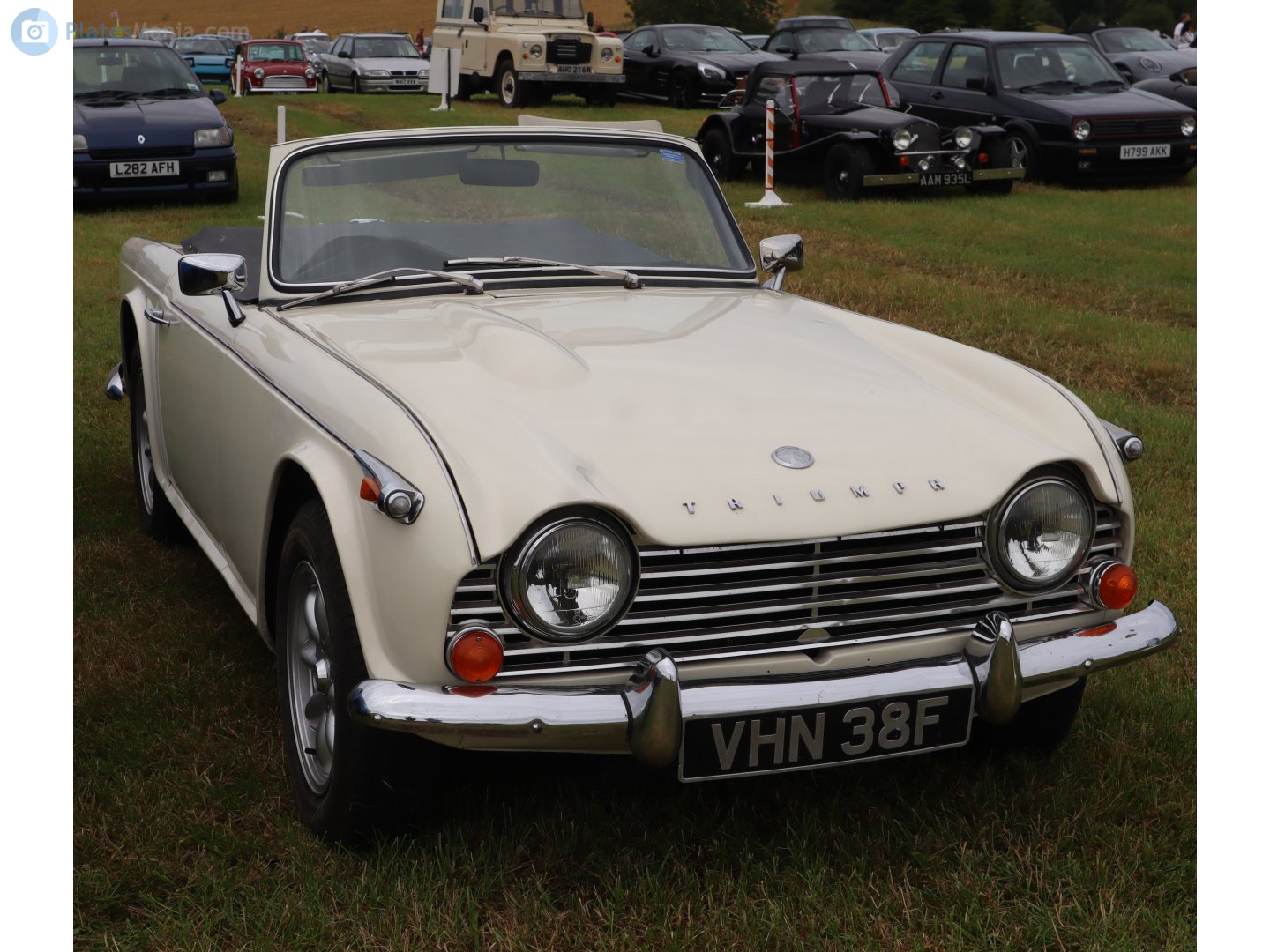 VHN38F, Triumph TR4 