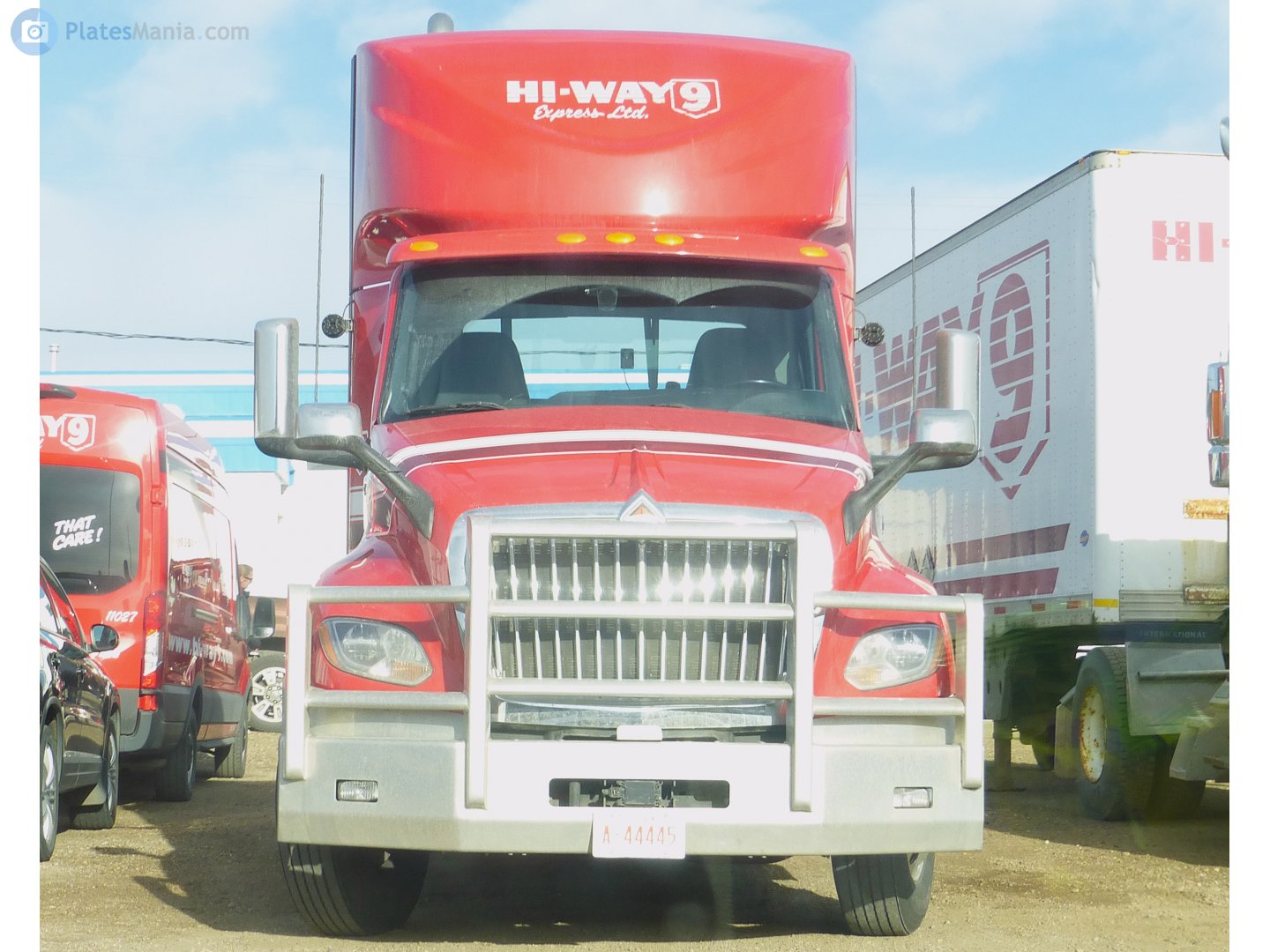 A-44445, International LT Series 1st gen, 2017–