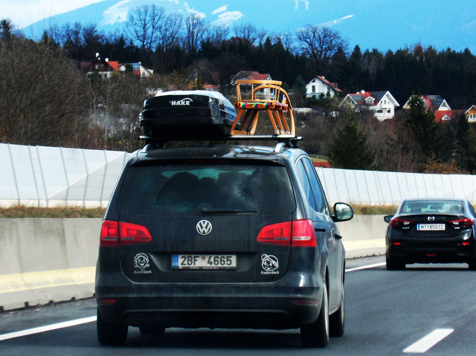 2BF 4665, Volkswagen Sharan 2nd gen (7N), 2010–2022