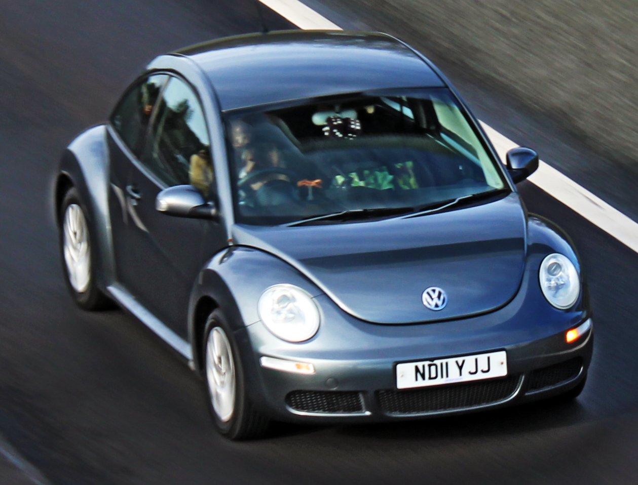 ND11YJJ, Volkswagen Beetle 3rd gen Coupé (A5), 2011–2016