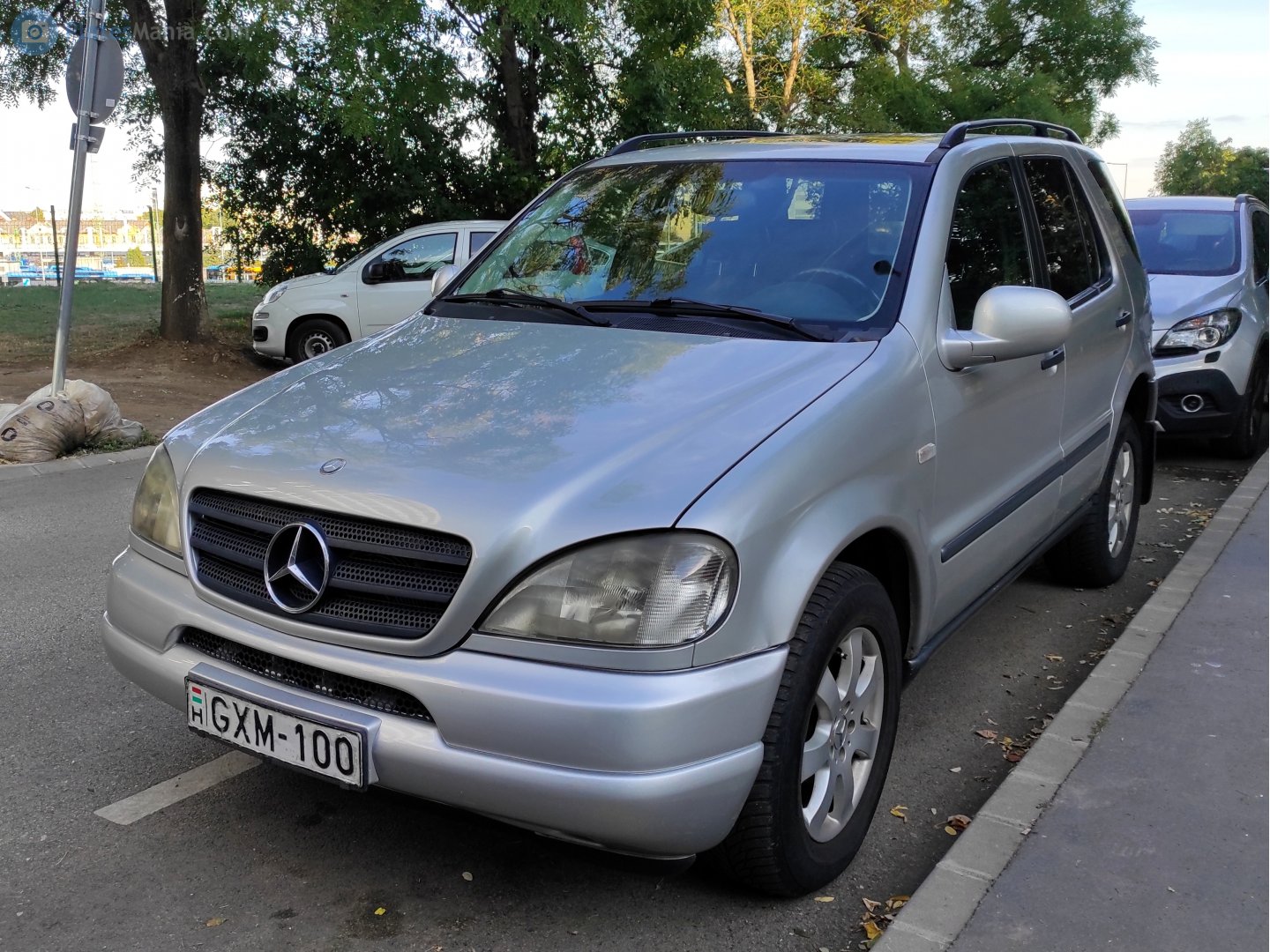 GXM-100, Mercedes-Benz M-Klasse 1st gen (W163), 1997–2005