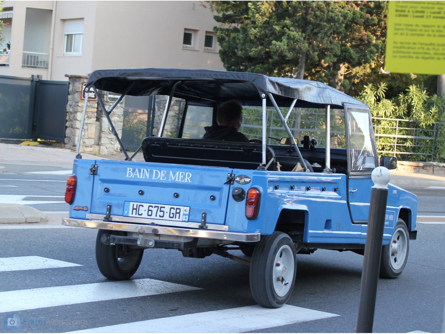 HC-675-GR, Renault Rodéo 