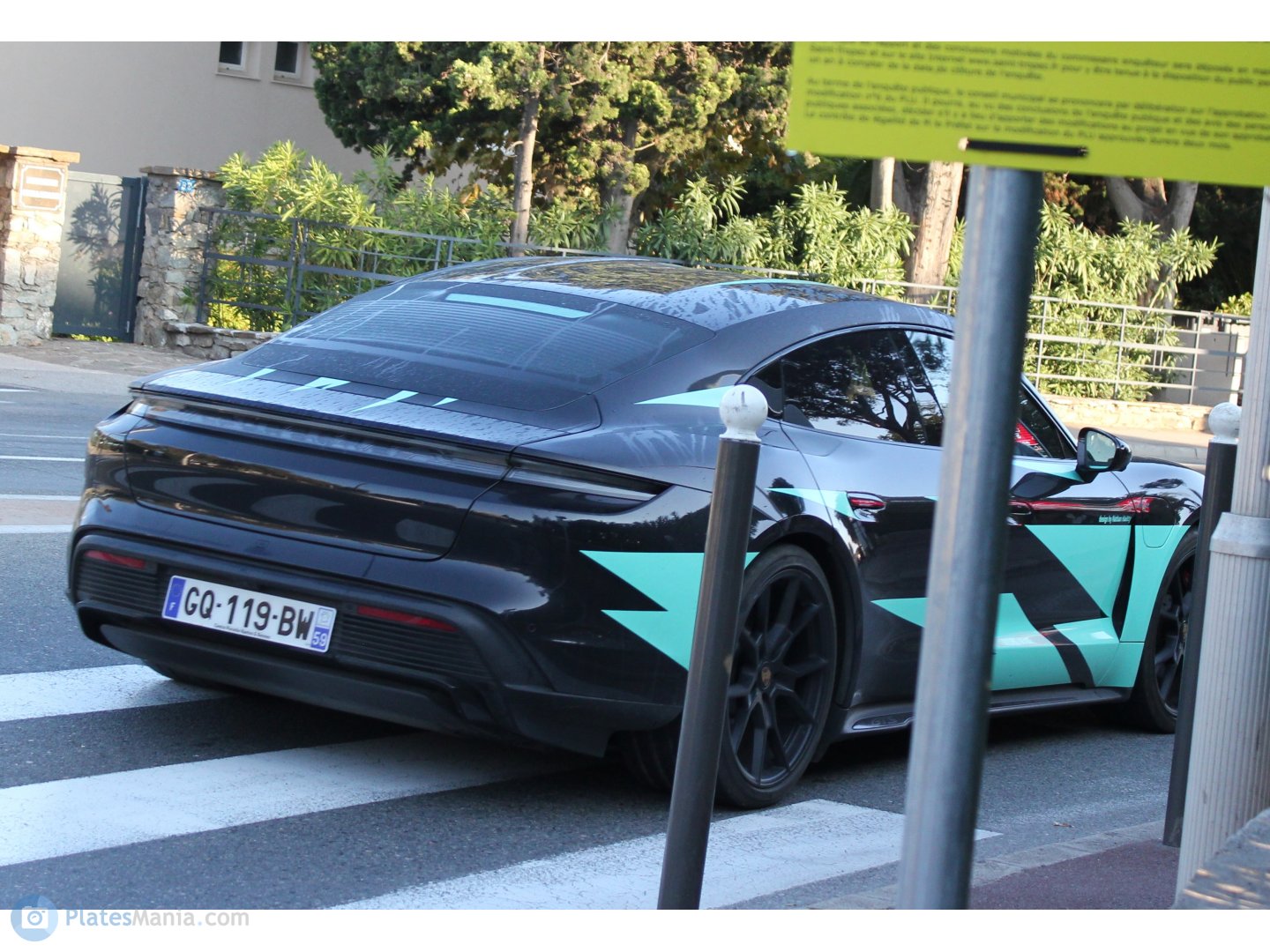 GQ-119-BW, Porsche Taycan 1st gen Sedan (9J1), 2019–2024