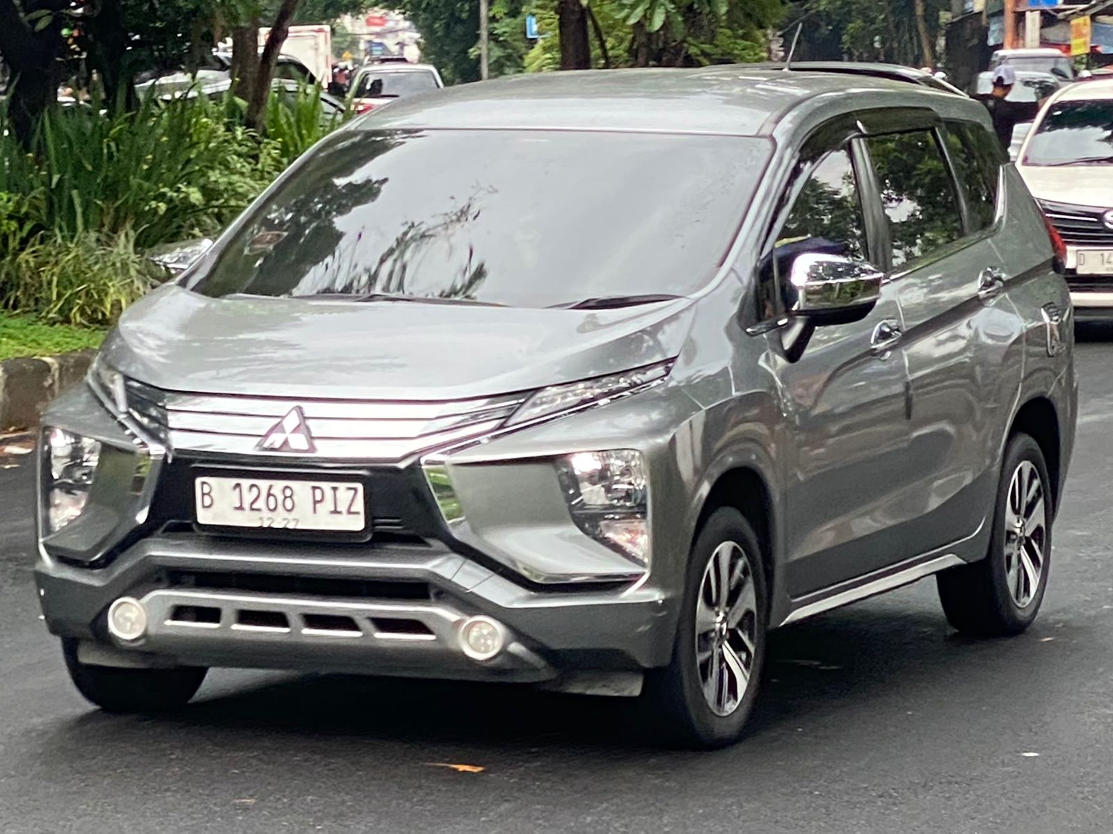 B 1268 PIZ, Mitsubishi Xpander 1st gen (NC1W), 2017–2021