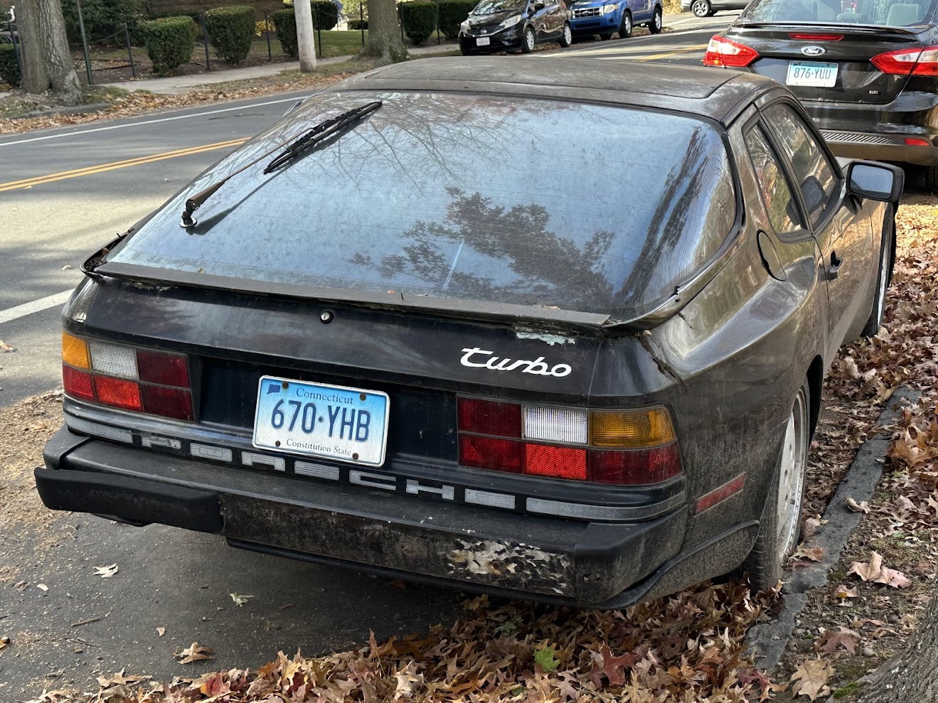 670-YHB, Porsche 944 1st gen Coupé (951/952), 1982–1991