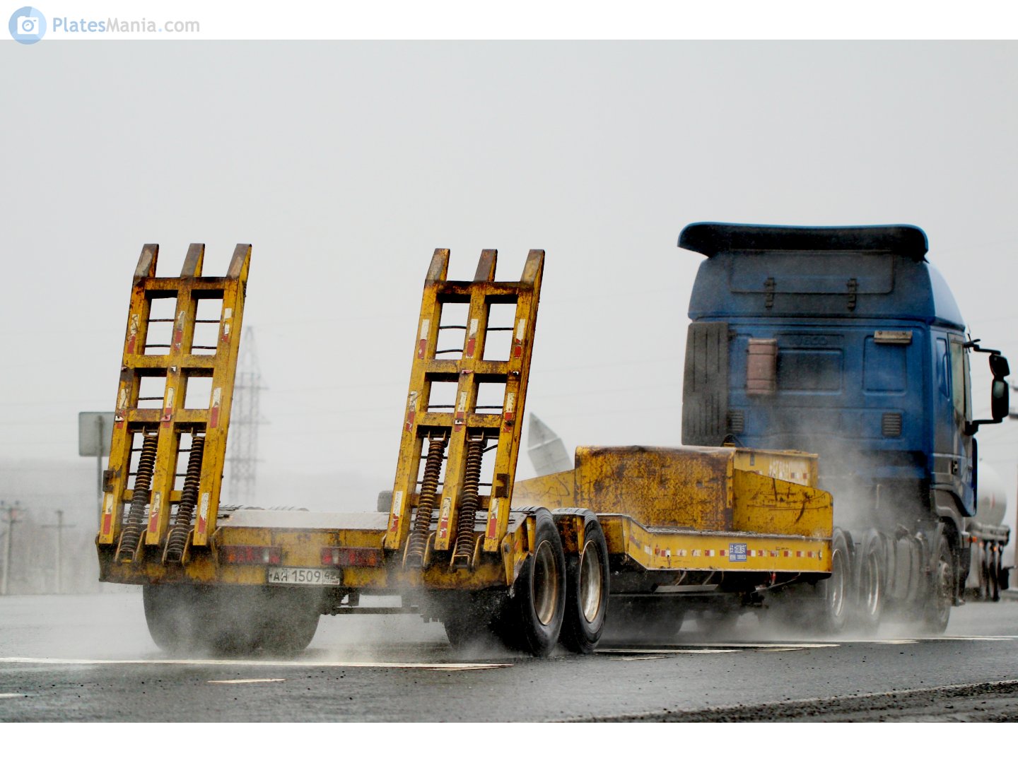 ан 1509 42, Trailers 