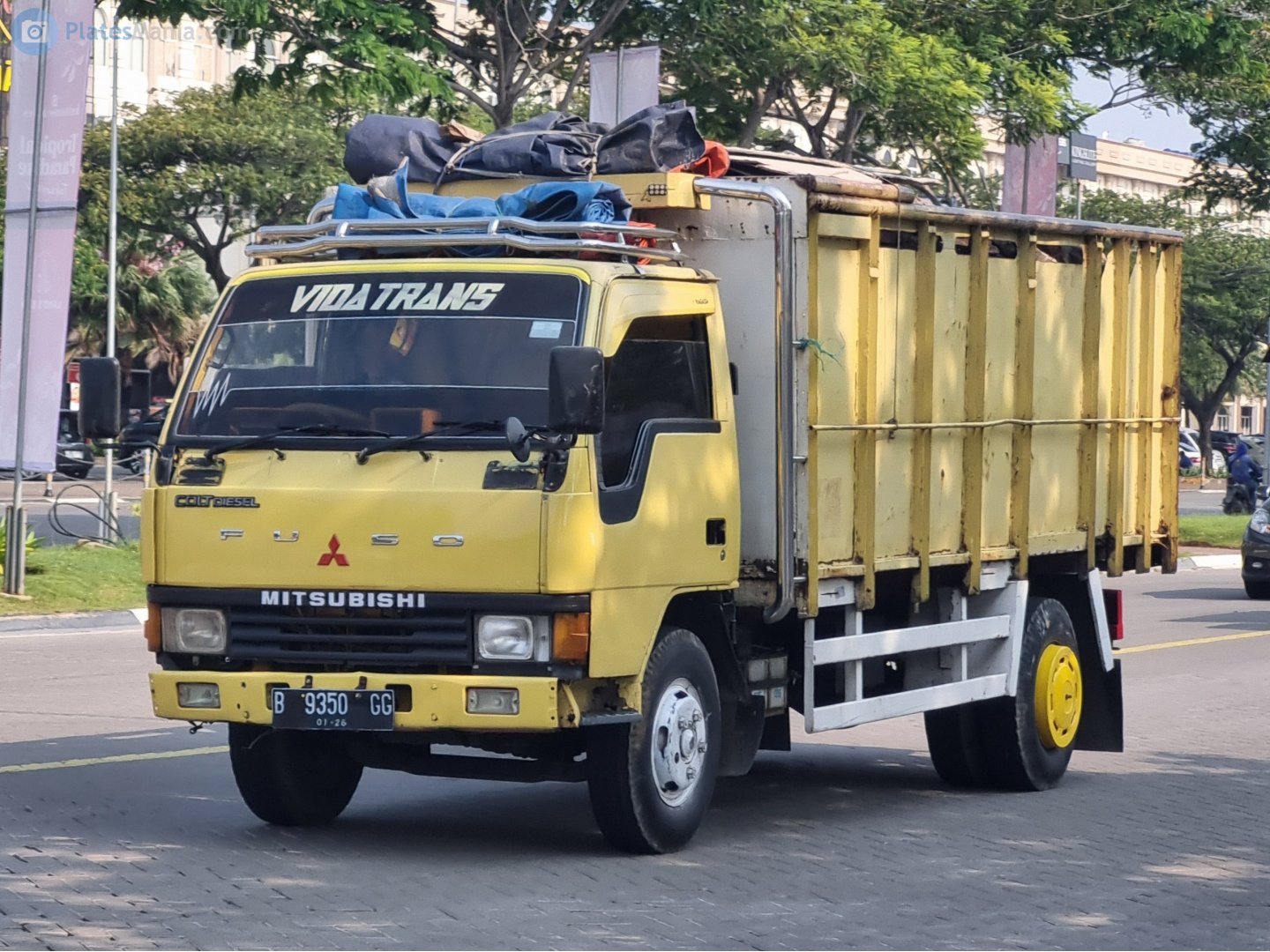 B 9350 GG, Mitsubishi Colt Diesel 