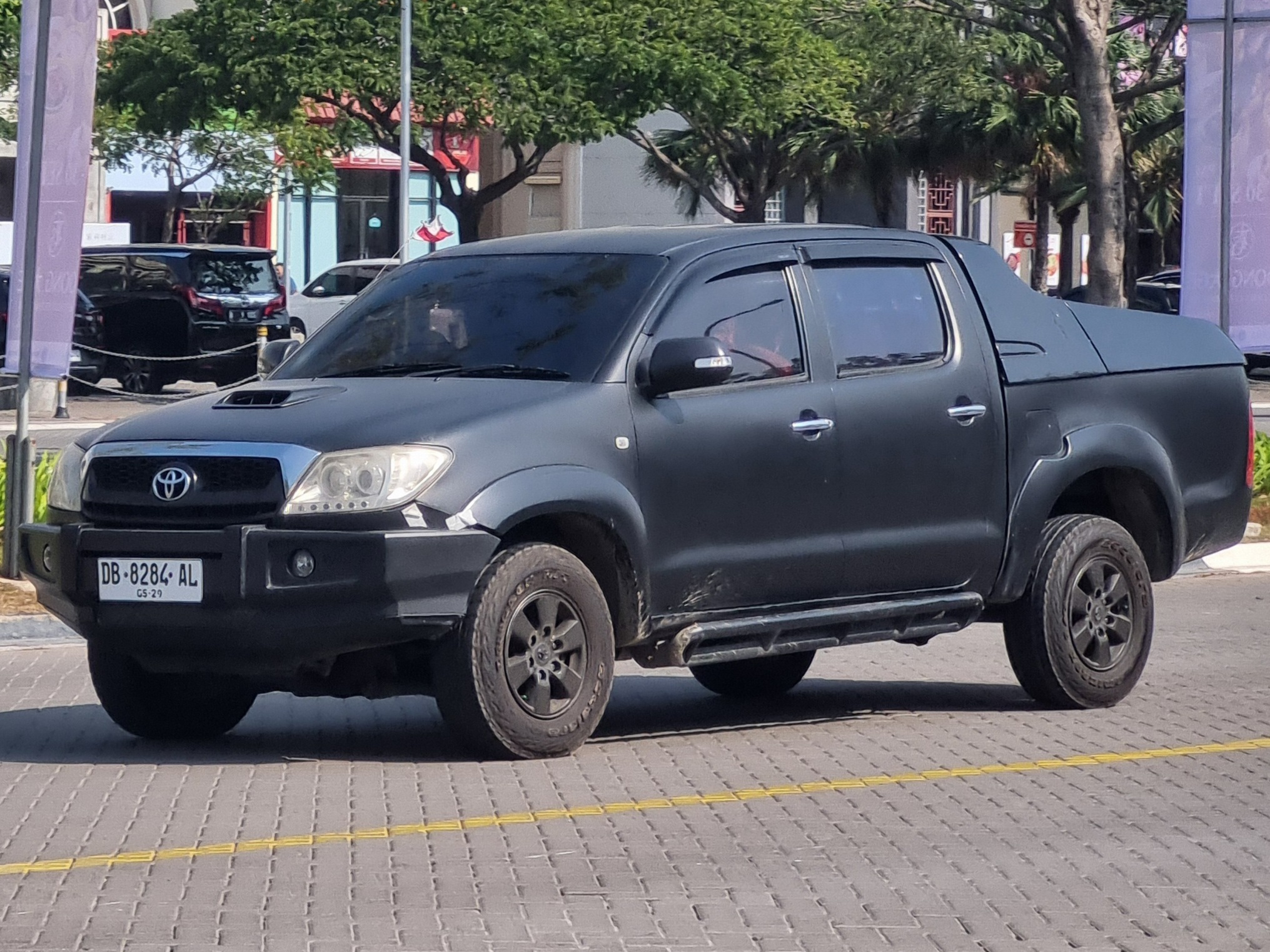 DB 8284 AL, Toyota Hilux 7th gen (AN10/AN20/AN30), 2004­–2011