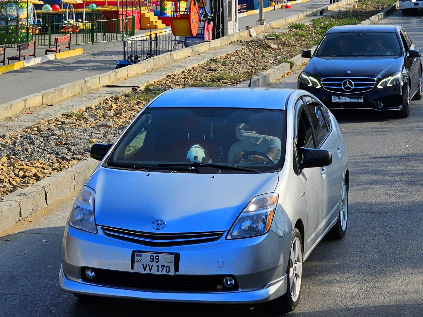 99 VV 170, Toyota Prius 2nd gen (NHW20), 2003–2011