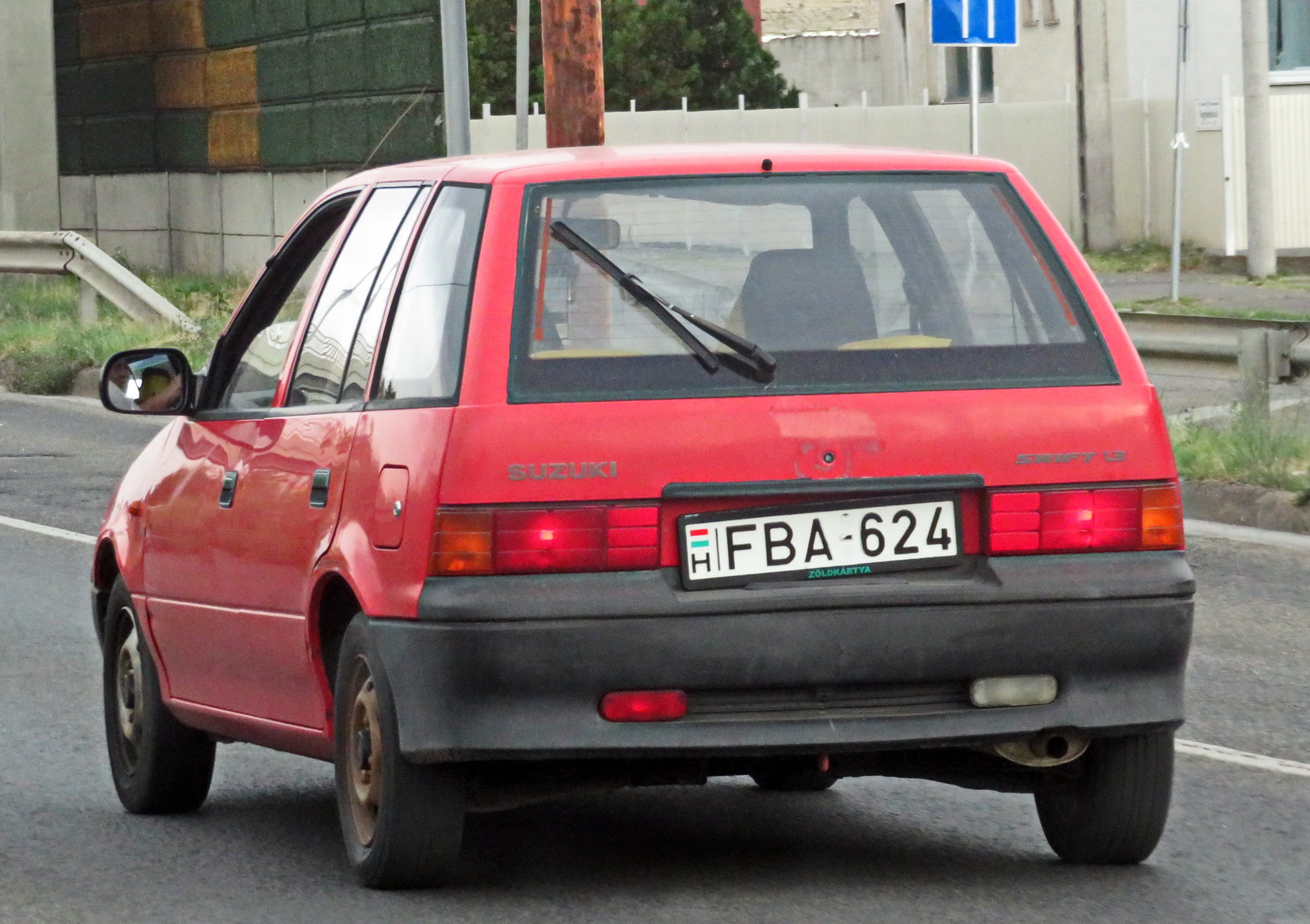 FBA-624, Suzuki Swift 2nd gen 5-door Hatch (SF), 1989–1996