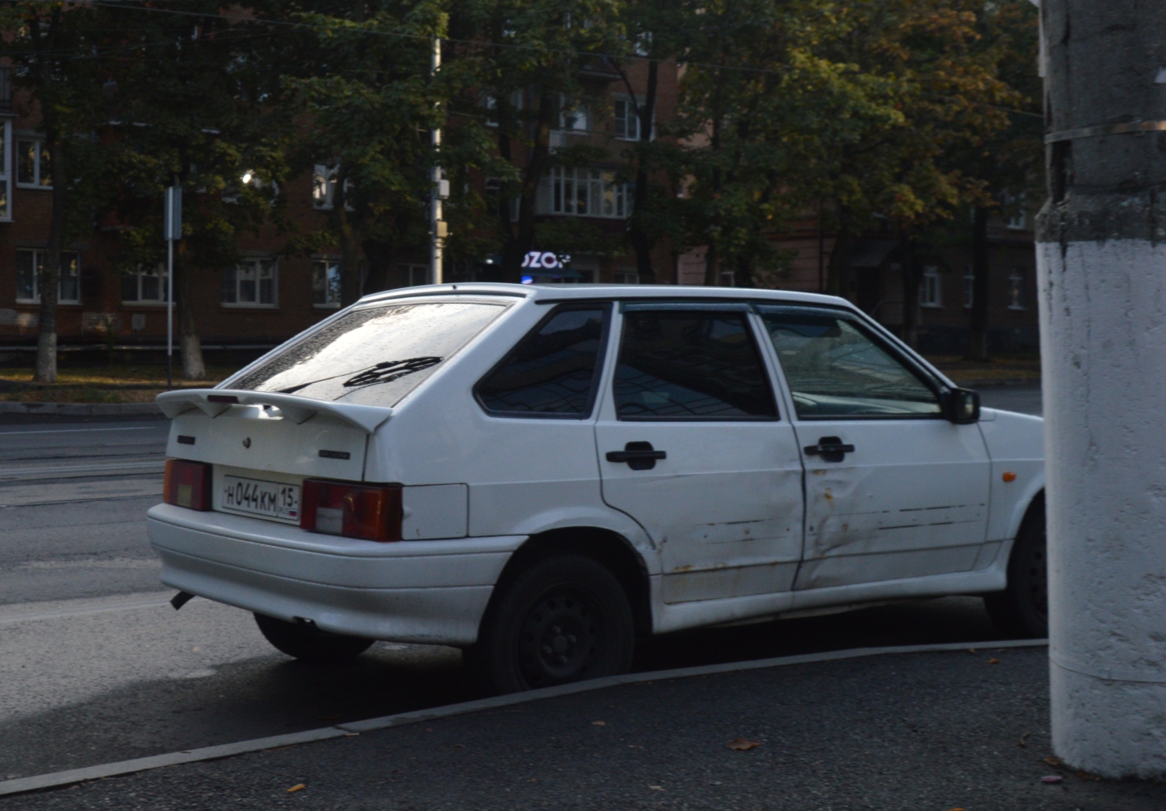 н 044 км 15, Lada (VAZ) 2114 