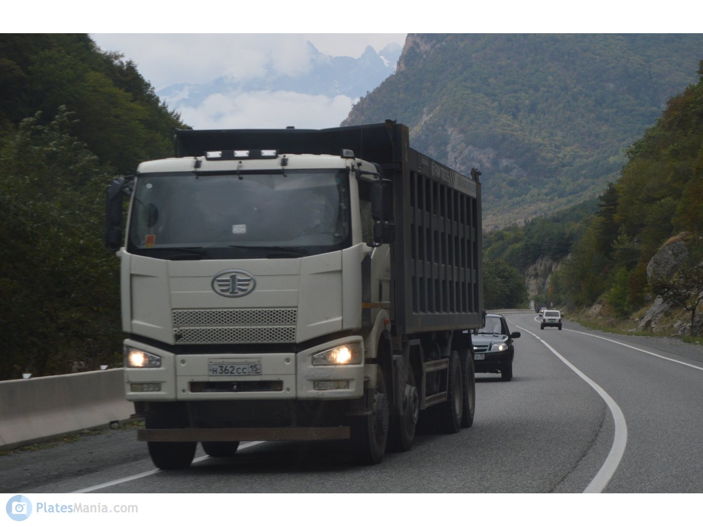 н 362 сс 15, FAW J6 