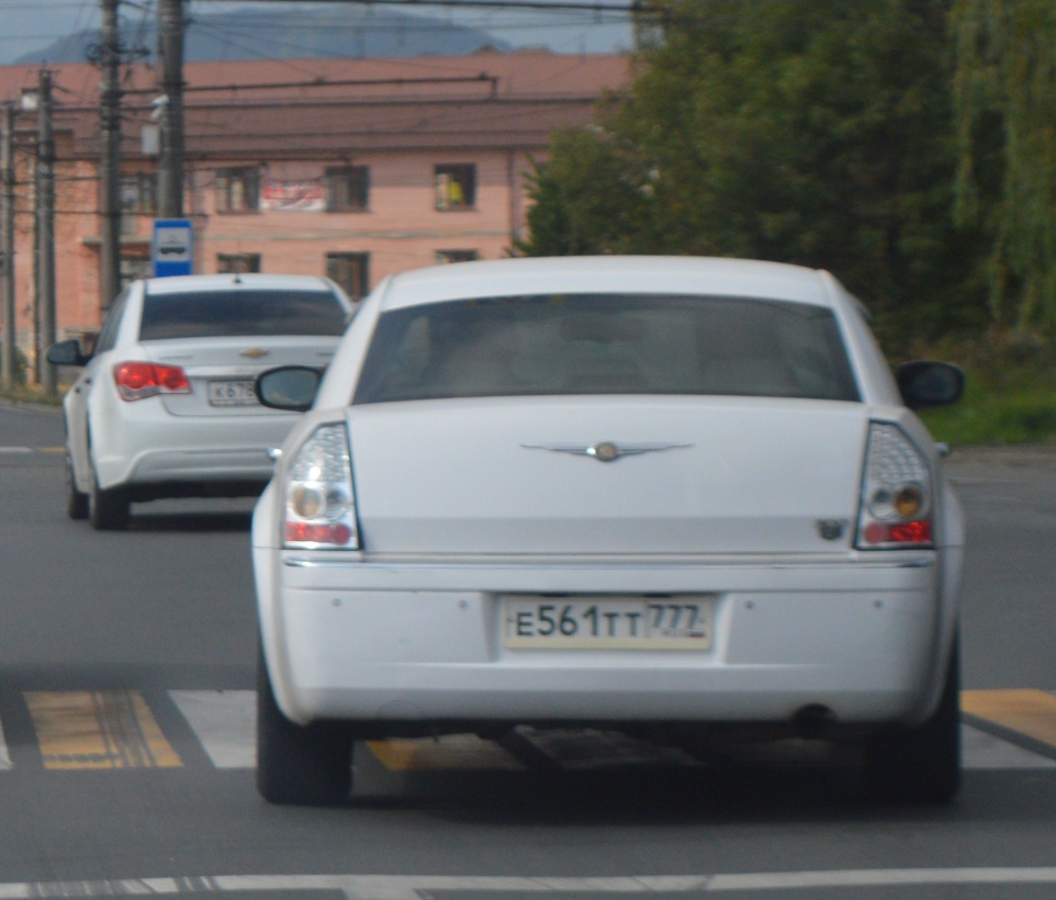 е 561 тт 777, Chrysler 300/300C 