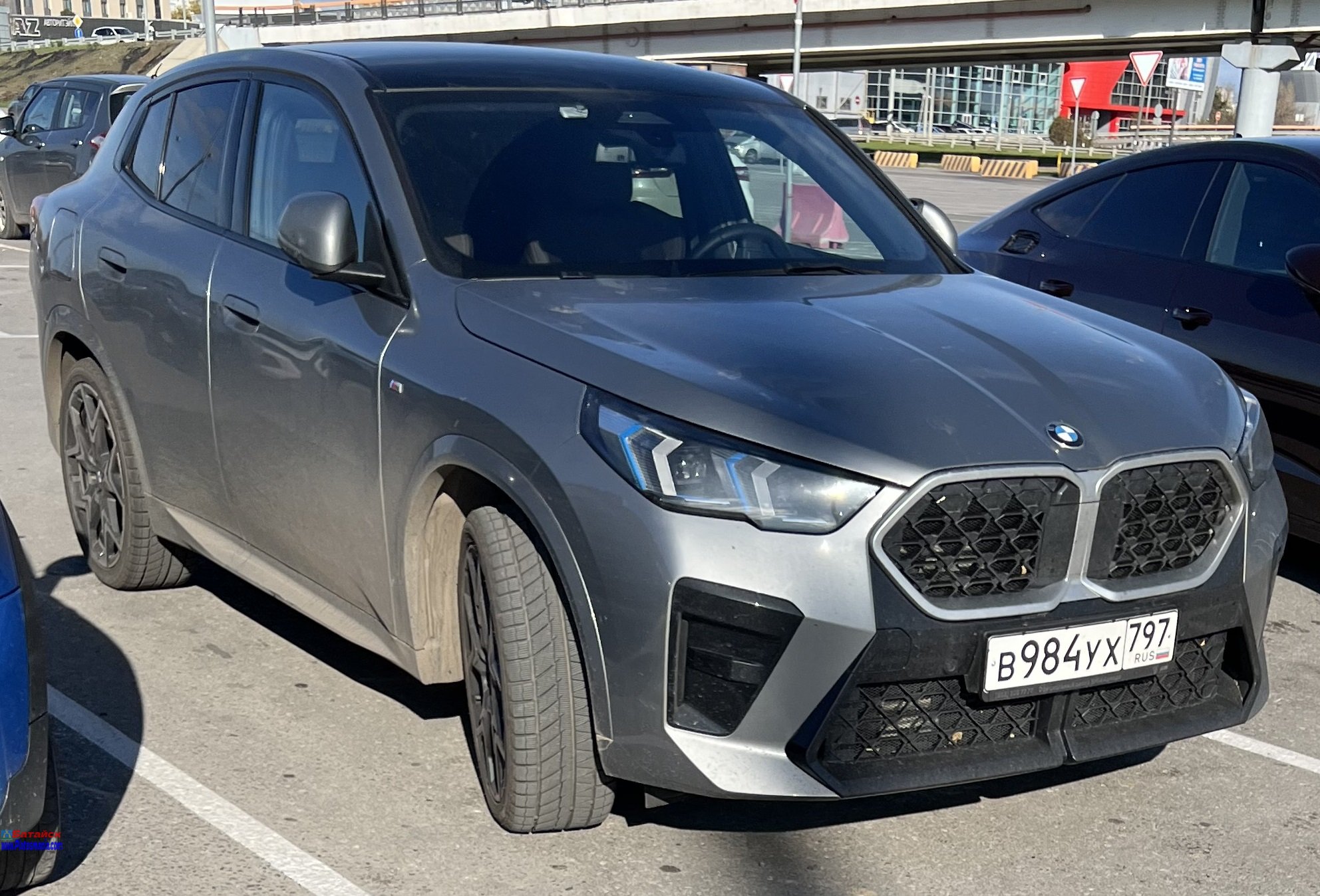 в 984 ух 797, BMW X2 