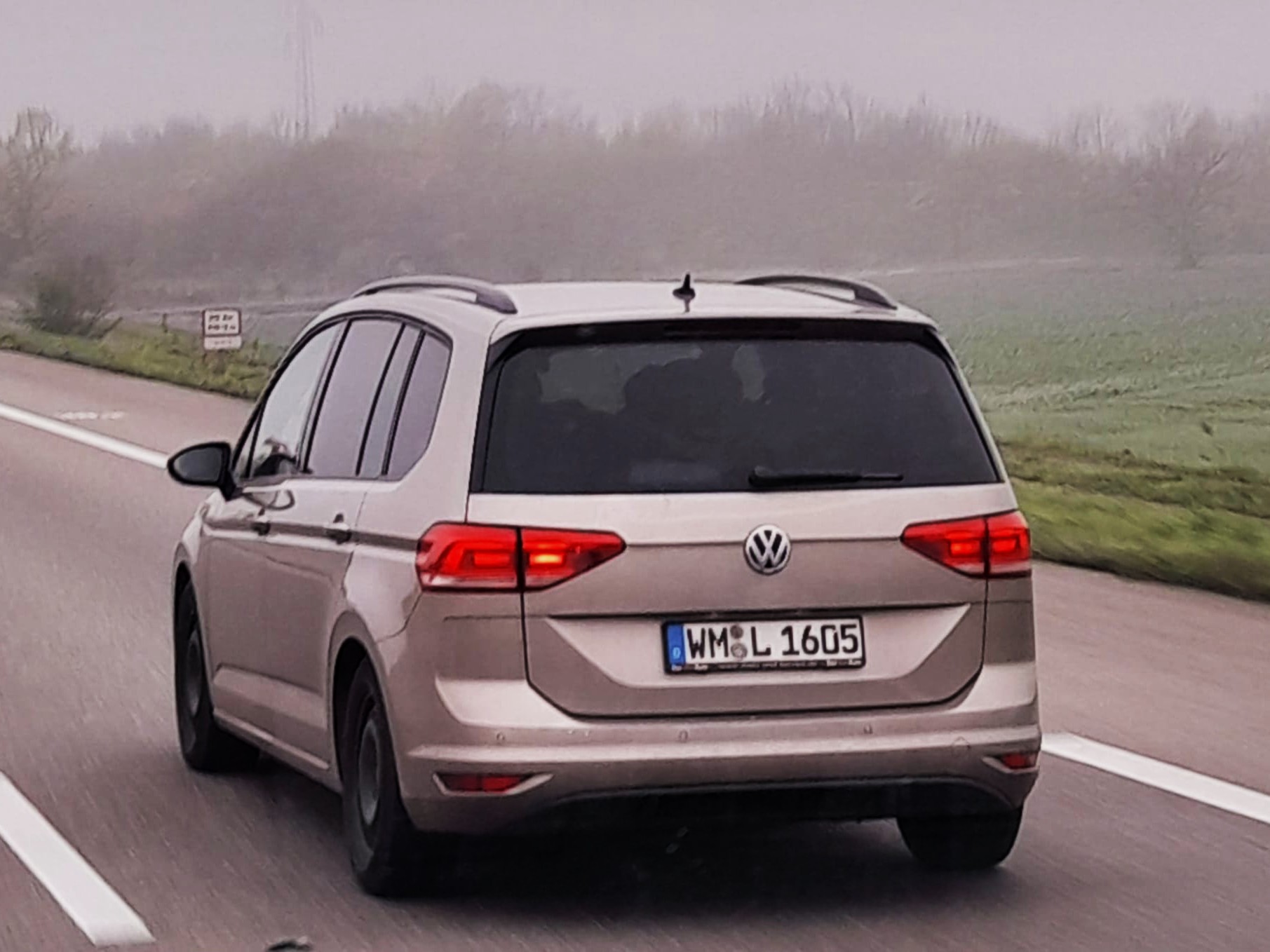 WM L 1605, Volkswagen Touran 2nd gen (5T1), 2015–