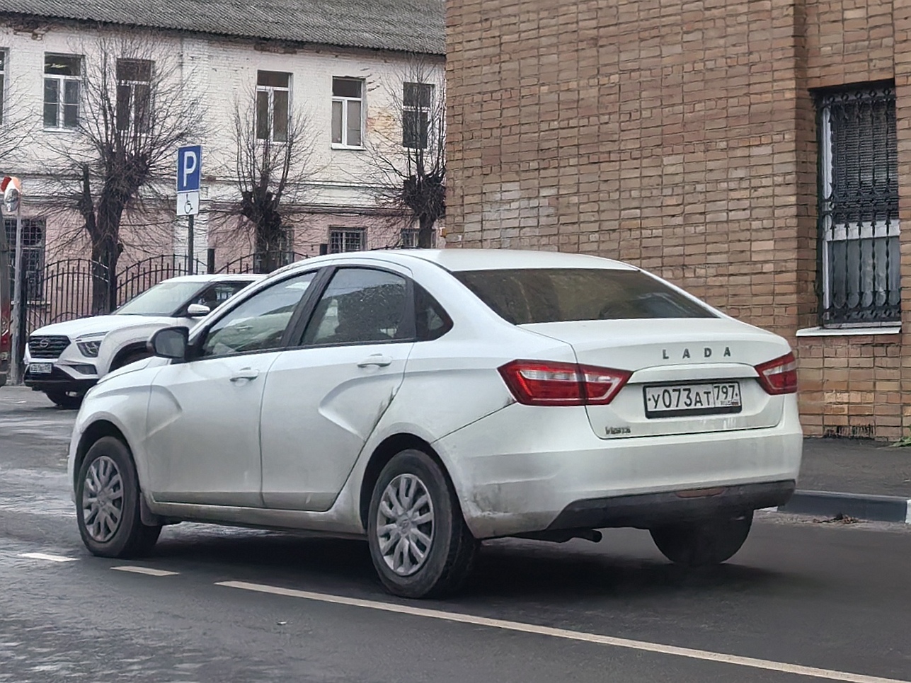 у 073 ат 797, Lada (VAZ) Vesta 1st gen Sedan (GFL), 2015–2022