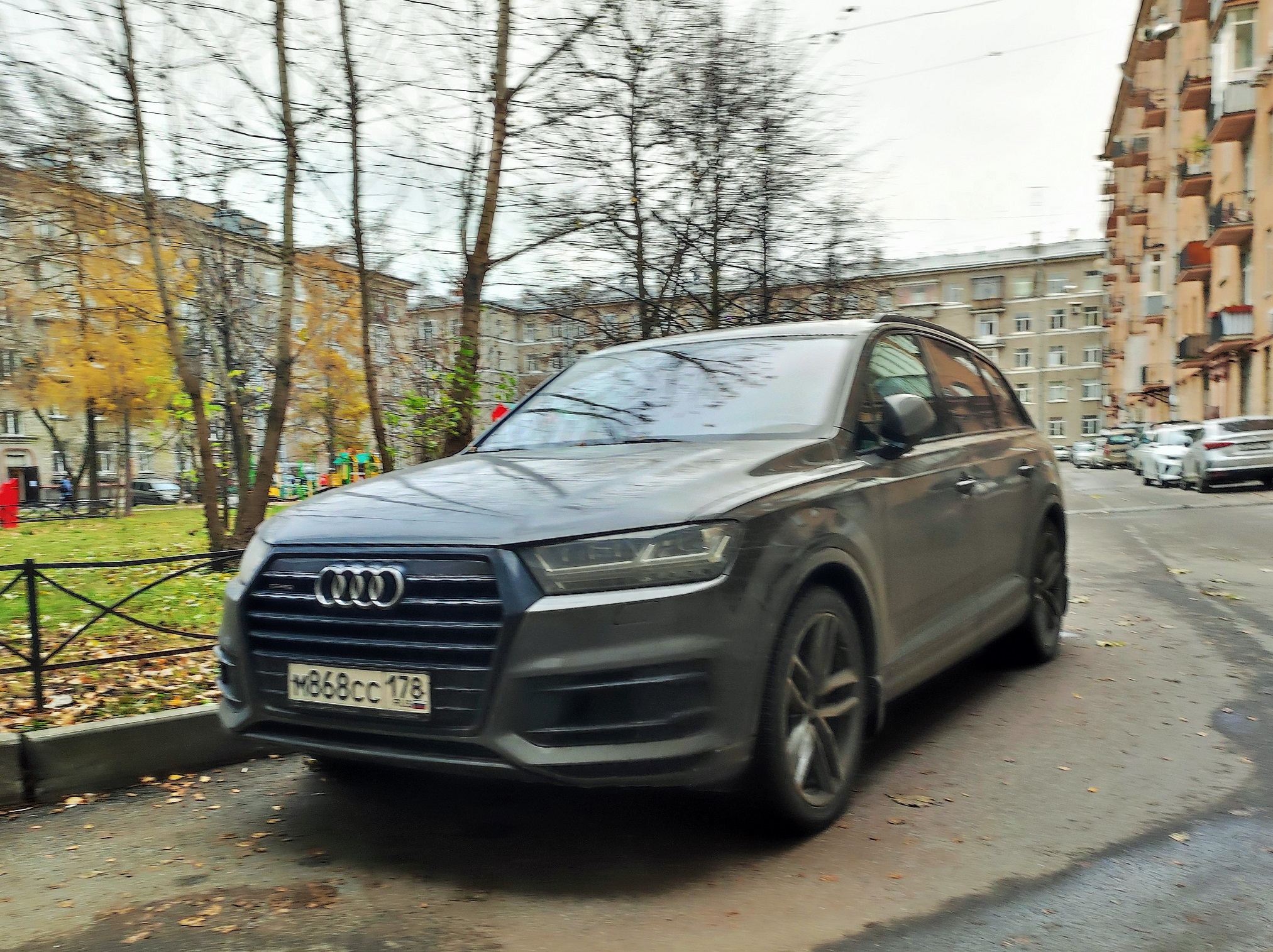 м 868 сс 178, Audi Q7 2nd gen (4MB), 2015–2019